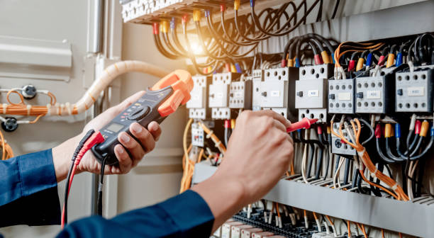 Best Commercial Electrician Services  in Derby, CT